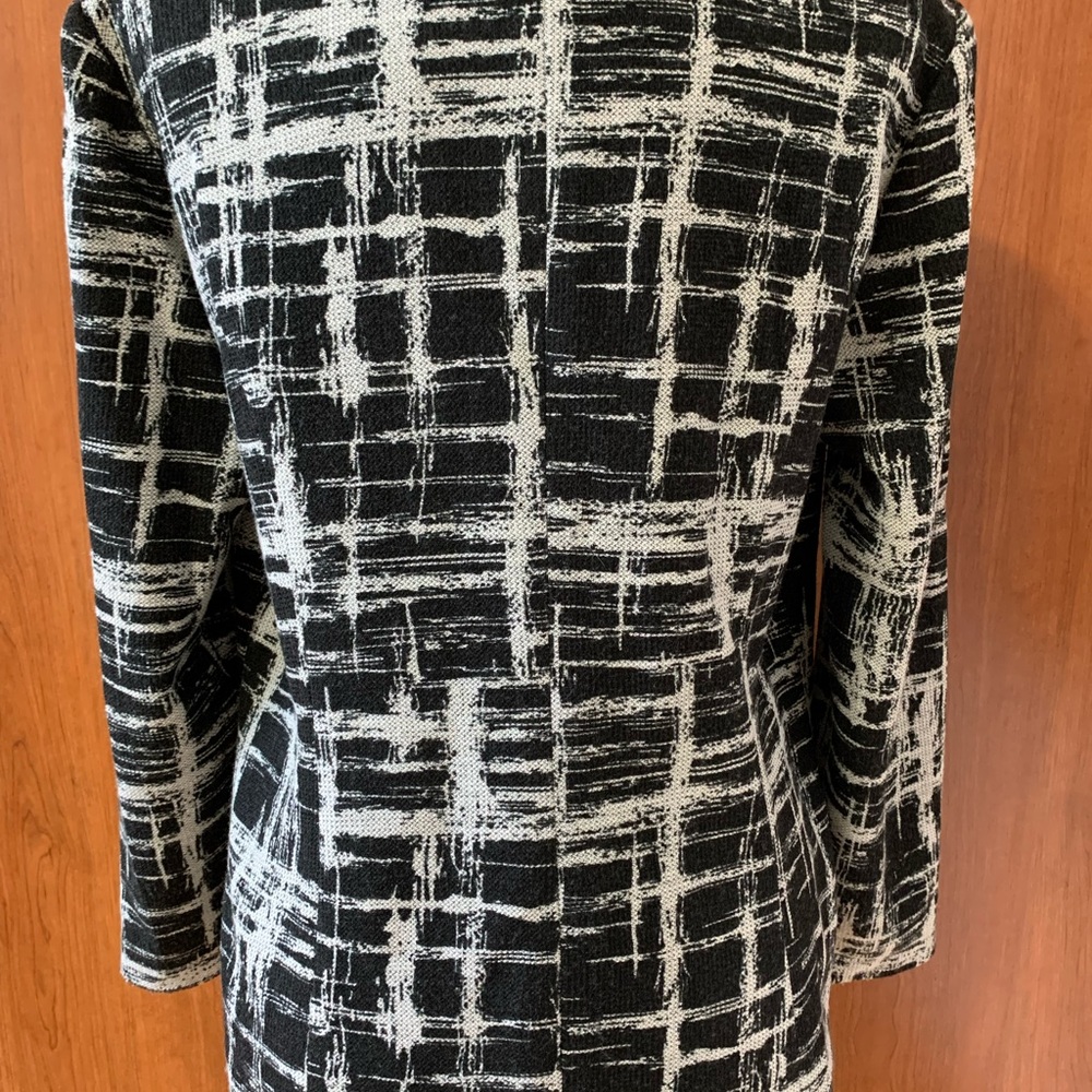 Elegant Amanda Women’s Blazer – Size L – Black & White / NWOT - Picture 4 of 8